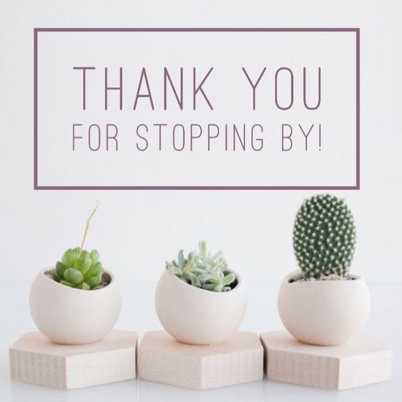 | A B O U T M Y C L O S E T | - Picture 6 of 6